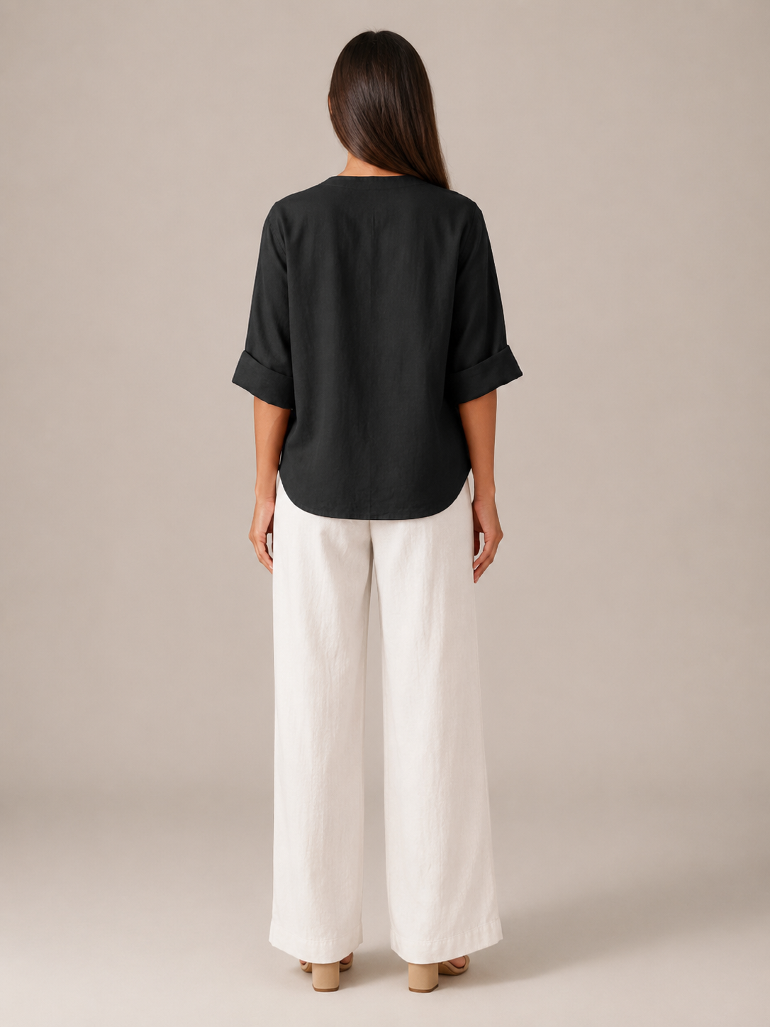 Meredith Linen Button-Front Top - Clara & Vivian