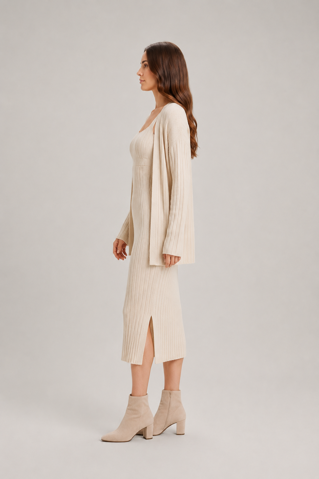 Gebreide set met lang vest en midi-jurk voor dames – Zaide