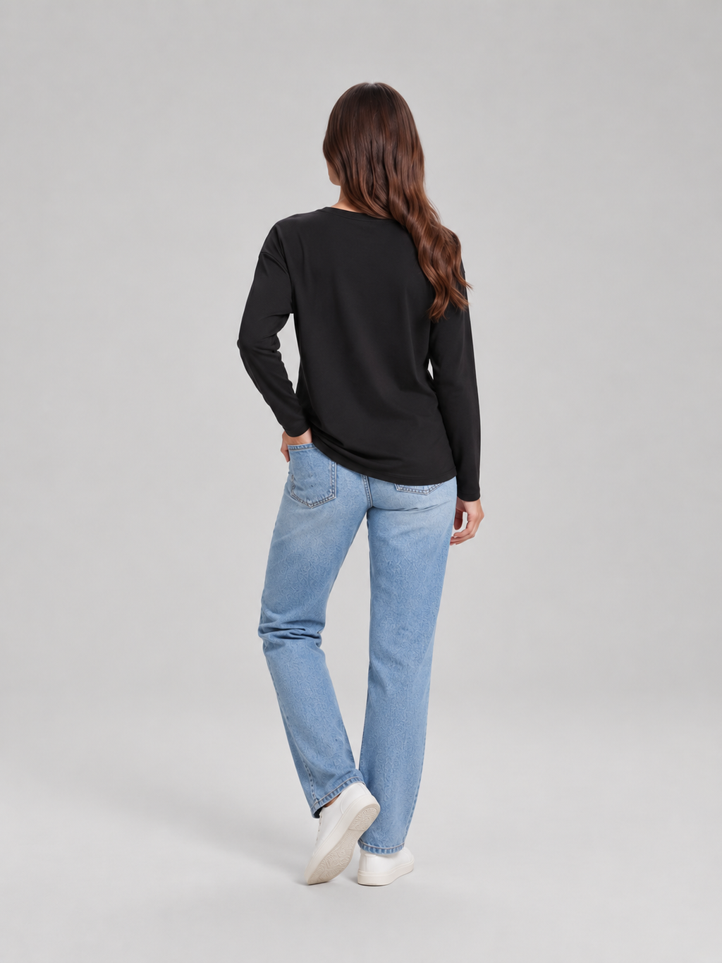 Louise Essential Long-Sleeve Top - Clara & Vivian