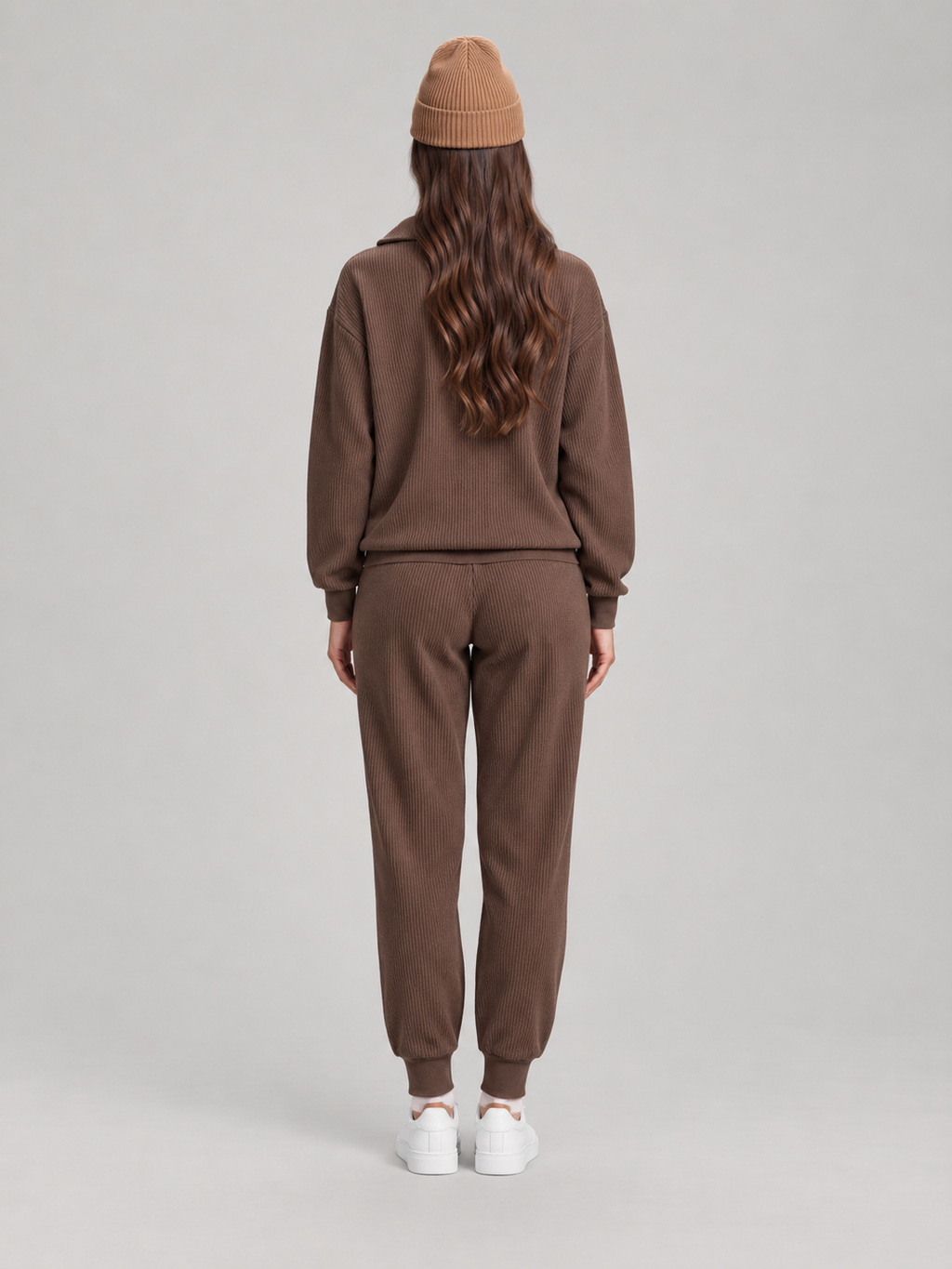 Loungeset met halve rits en jogger voor dames – Sjoukje