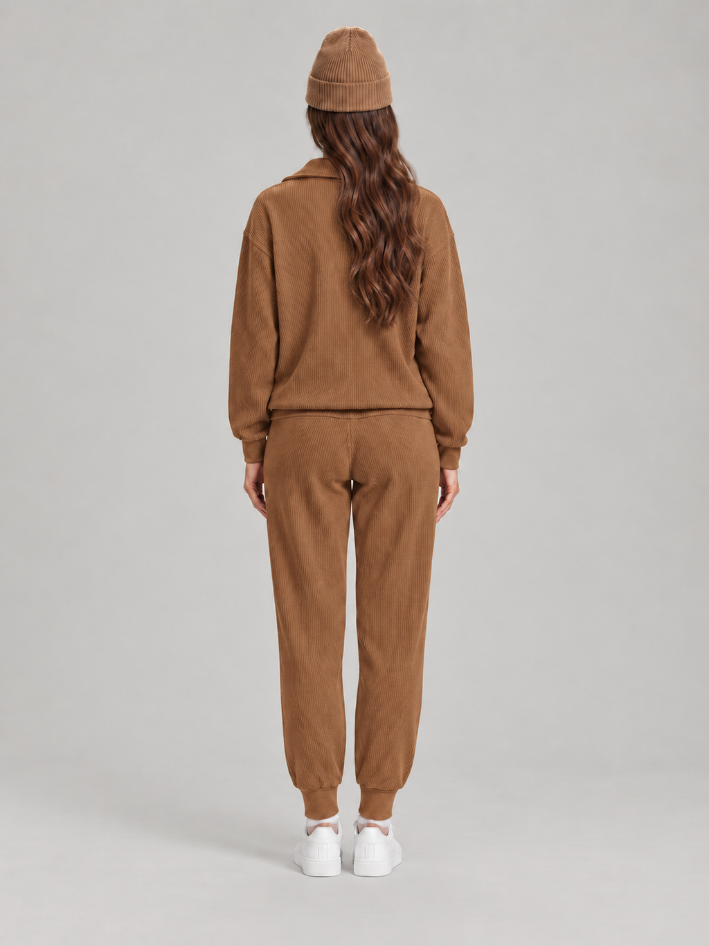 Loungeset met halve rits en jogger voor dames – Sjoukje