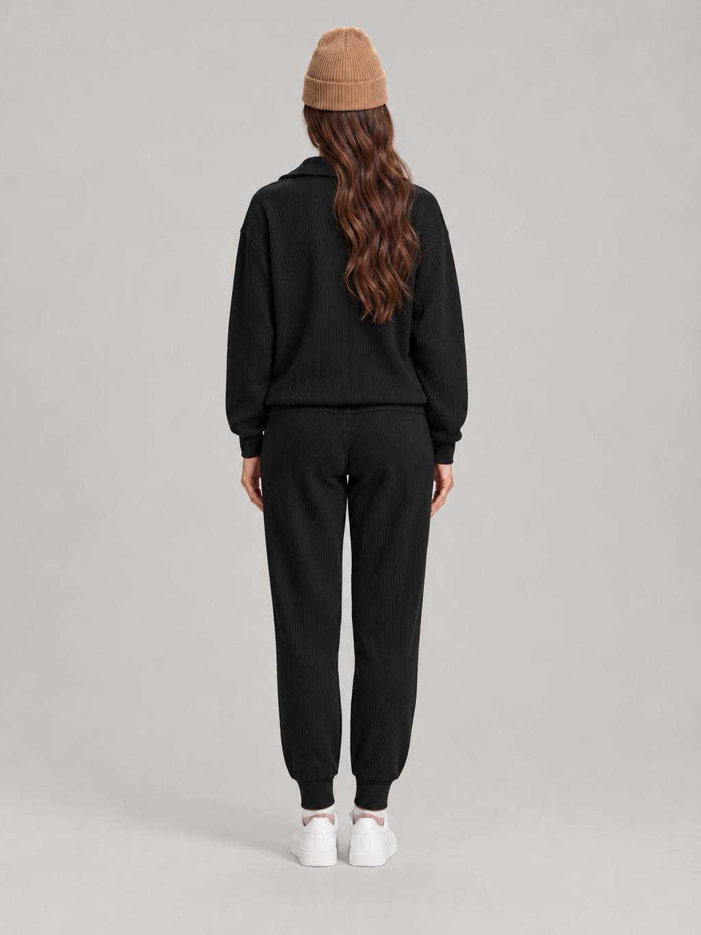 Loungeset met halve rits en jogger voor dames – Sjoukje