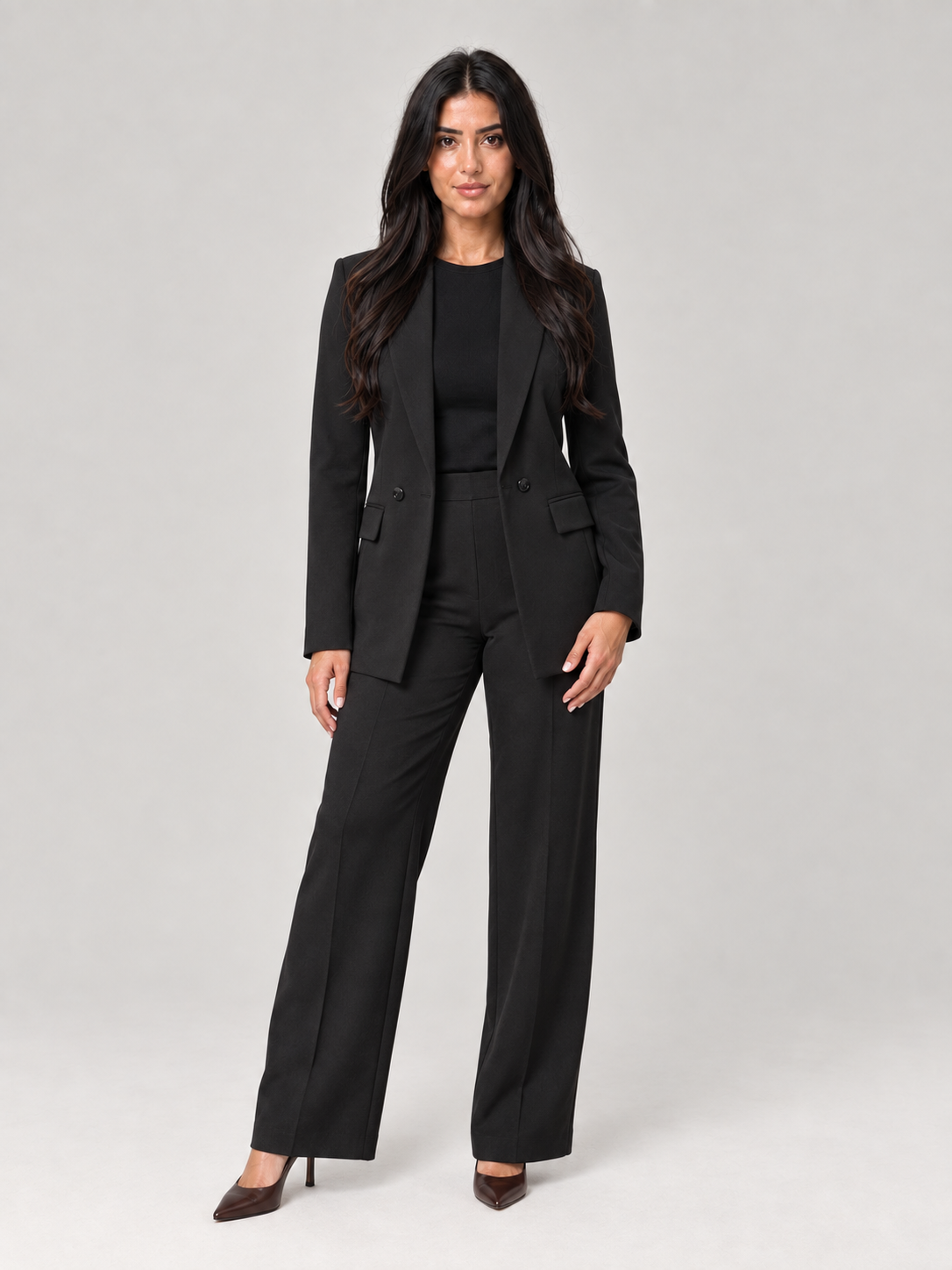 Elegante kostuumset voor dames – Tanja