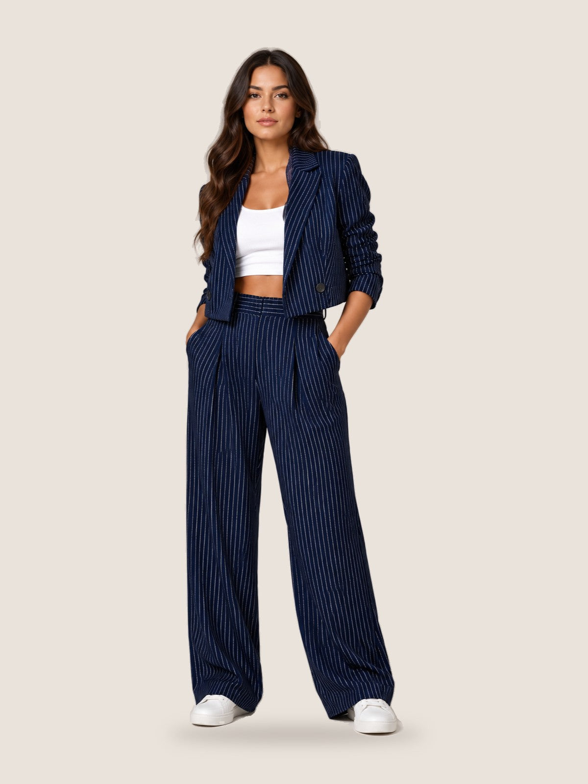 Tweedelige krijtstreepset met cropped blazer voor dames – Sorelia